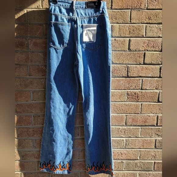 Fire Print Glassons Jeans Size 8 in women's(New with Tags) - Picture 6 of 8